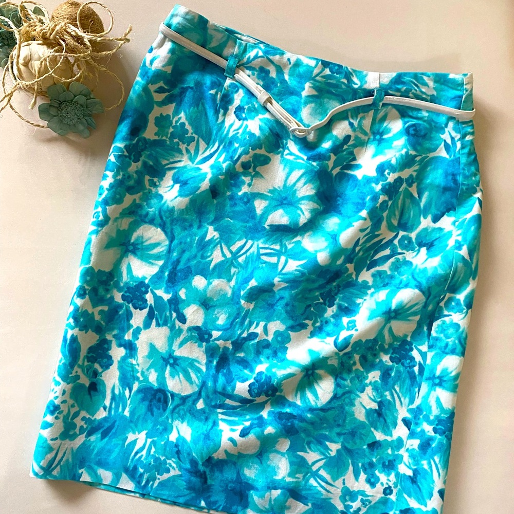 Premise floral pencil skirt with white belt